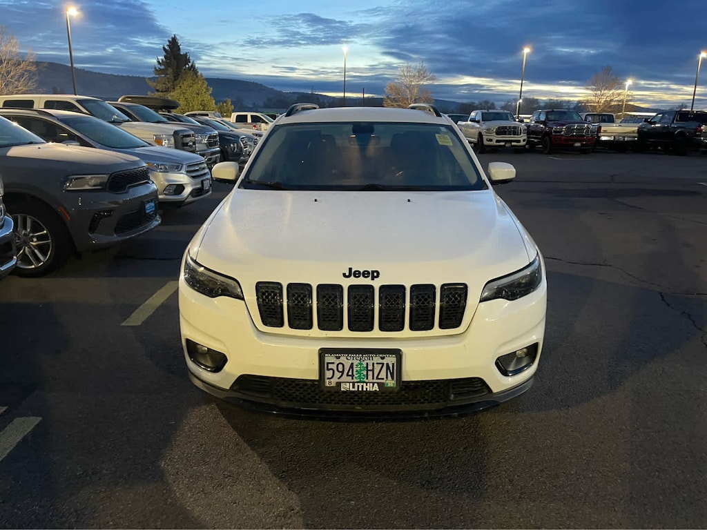 Used 2019 Jeep Cherokee Latitude Plus 4x4 SUV
