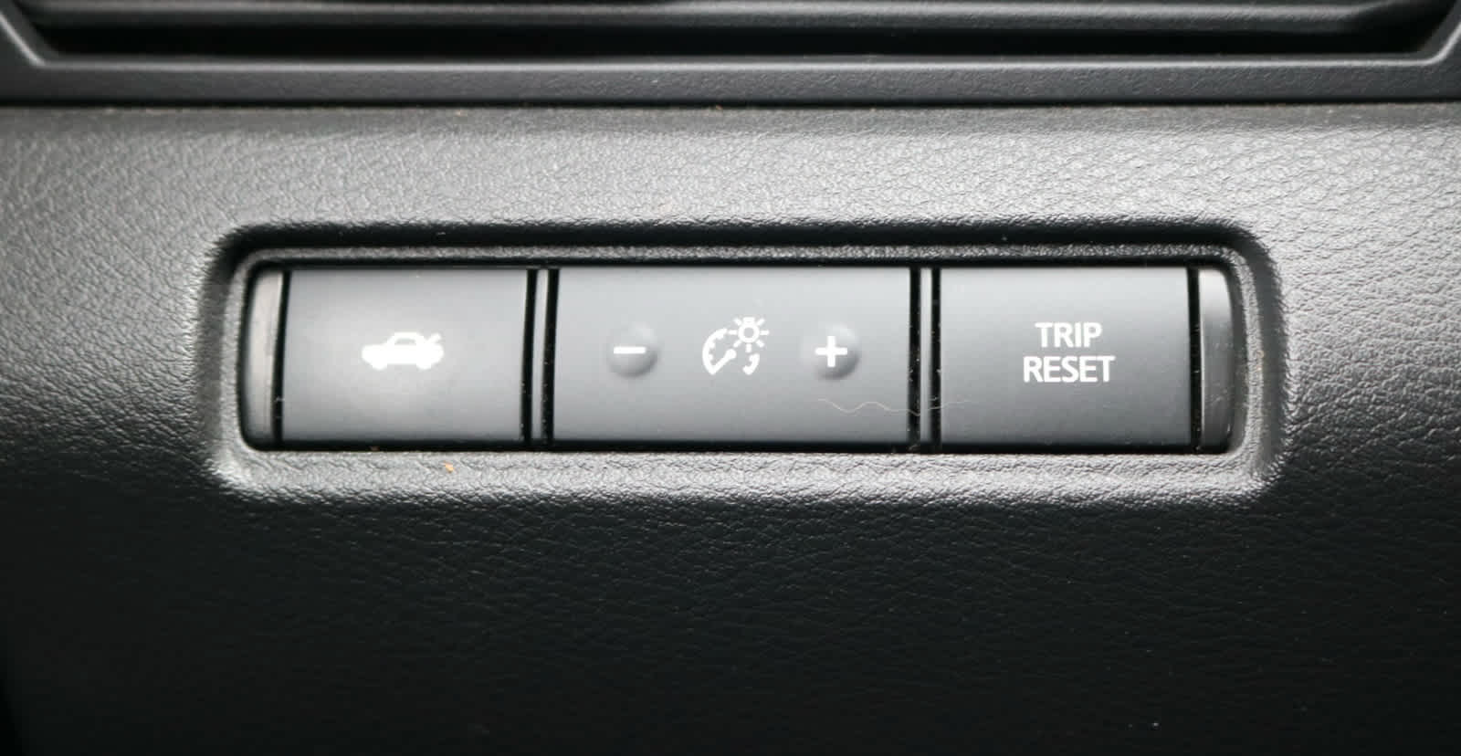 Thumbnail: 2023 Nissan Altima - 16