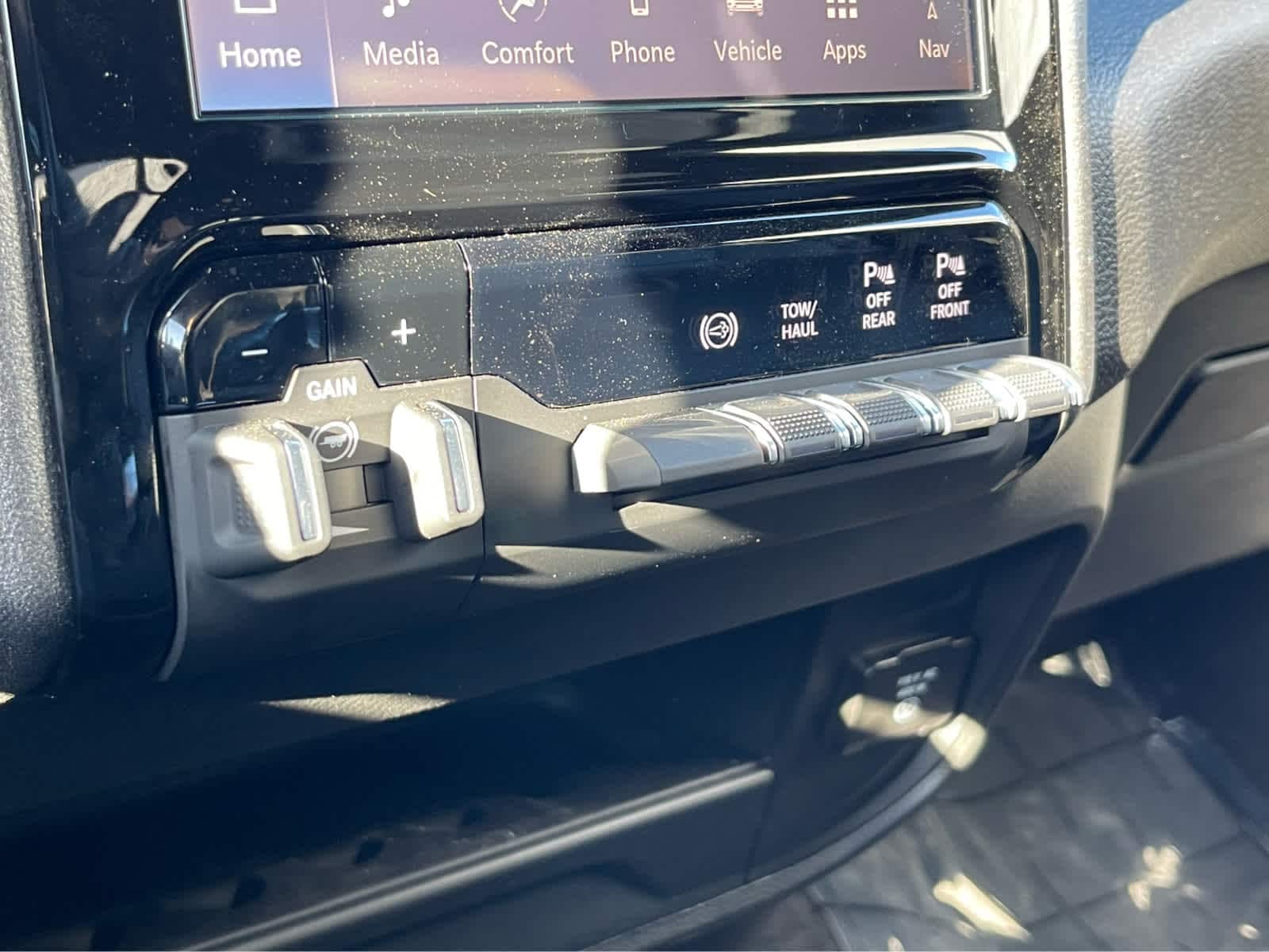 Thumbnail: 2026 RAM 2500 - 17