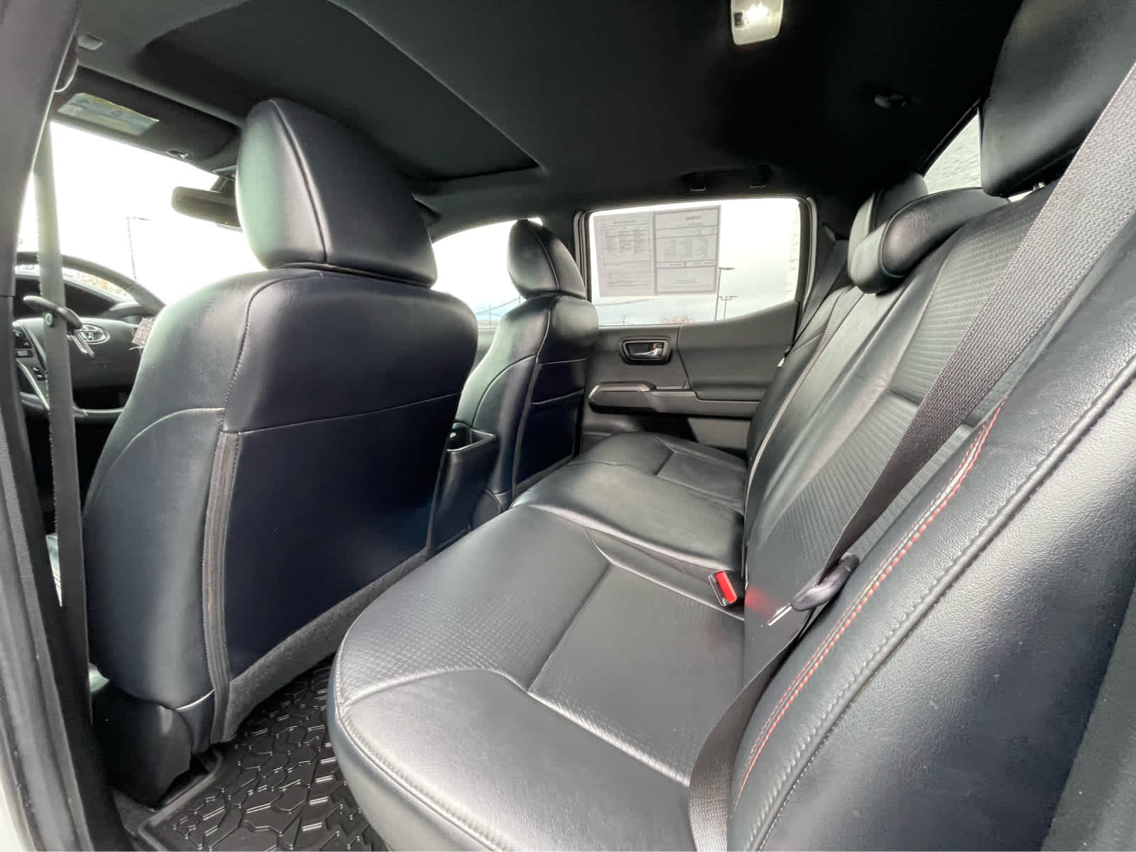 Thumbnail: 2022 Toyota Tacoma - 25