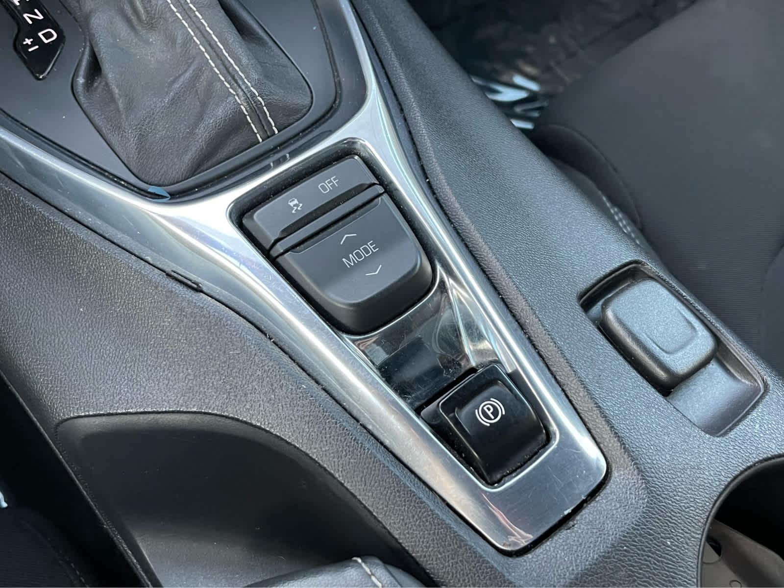 Thumbnail: 2017 Chevrolet Camaro - 17