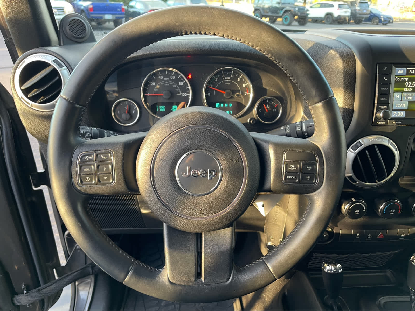 Thumbnail: 2014 Jeep Wrangler - 20