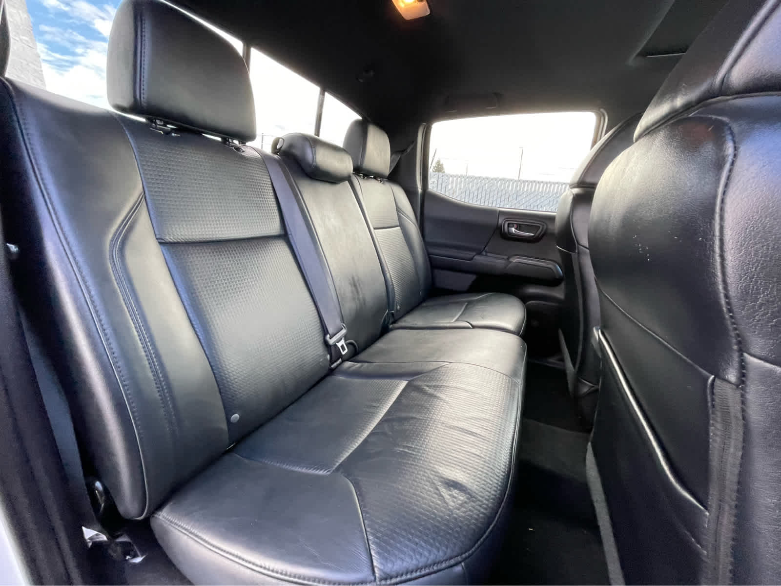 Thumbnail: 2019 Toyota Tacoma - 27