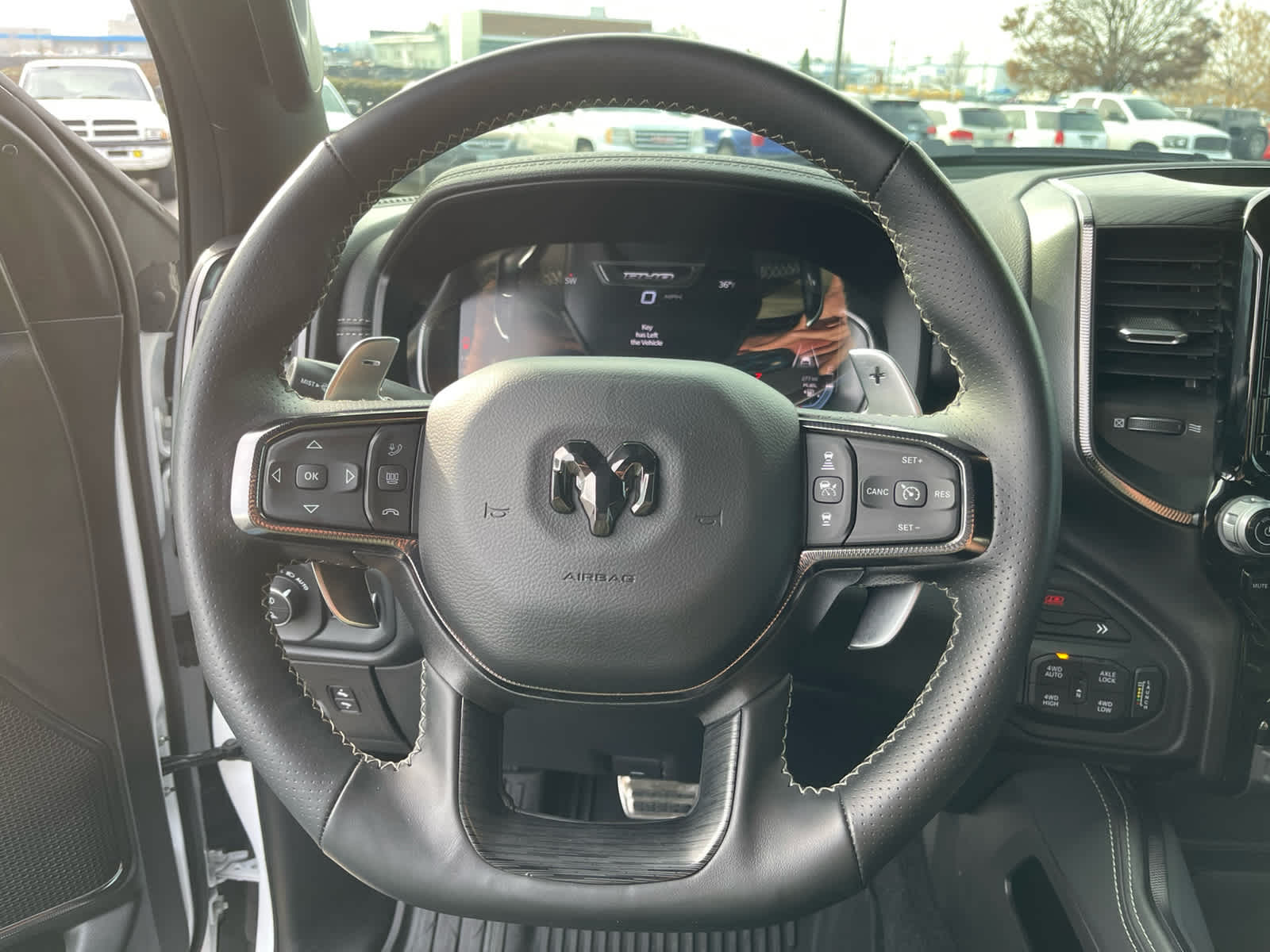 Thumbnail: 2025 RAM 1500 - 22