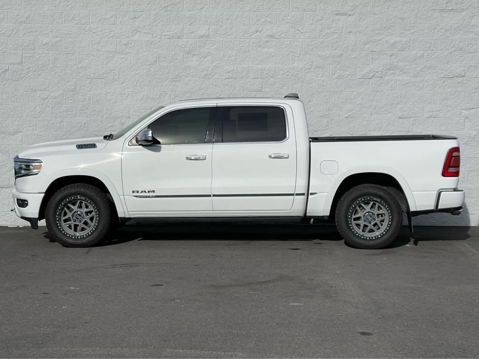 Thumbnail: 2020 RAM 1500 - 4