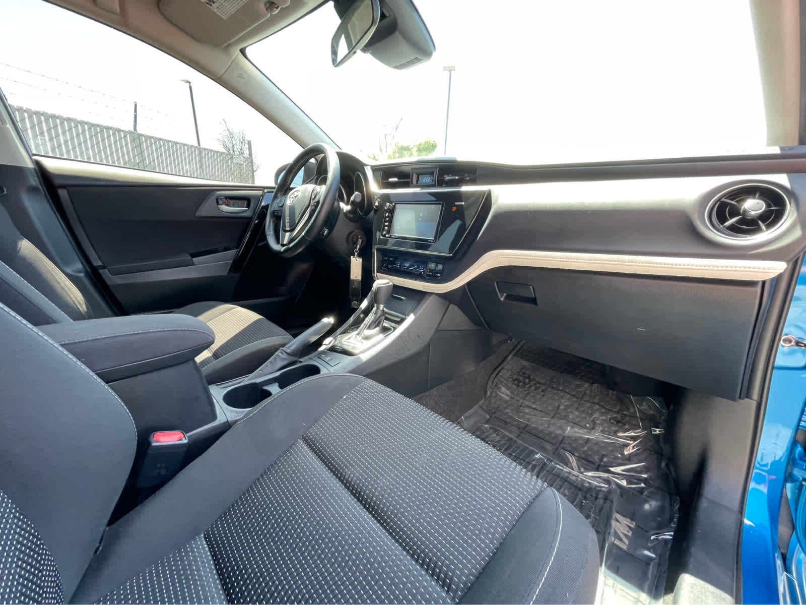 Thumbnail: 2018 Toyota Corolla iM - 27