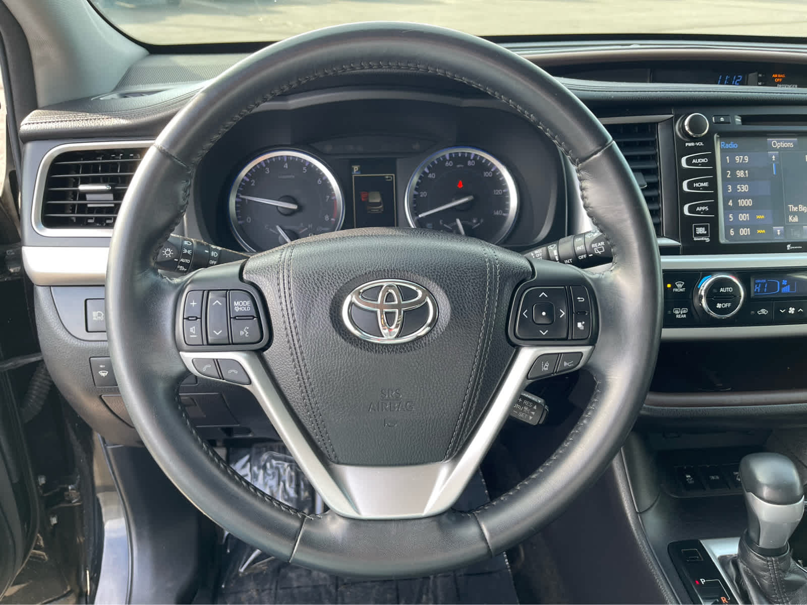 Thumbnail: 2018 Toyota Highlander - 21