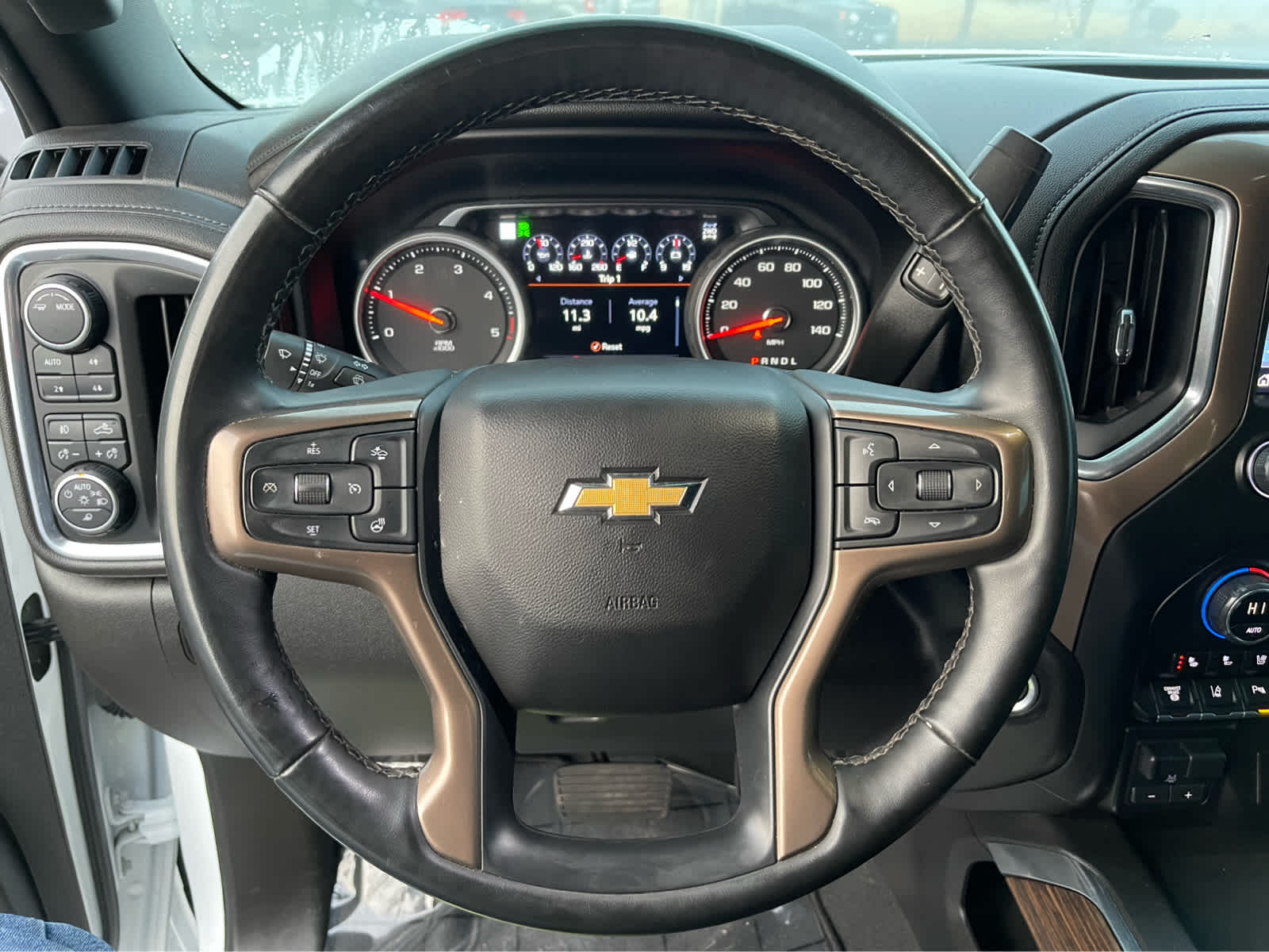 Thumbnail: 2023 Chevrolet Silverado 3500 - 23