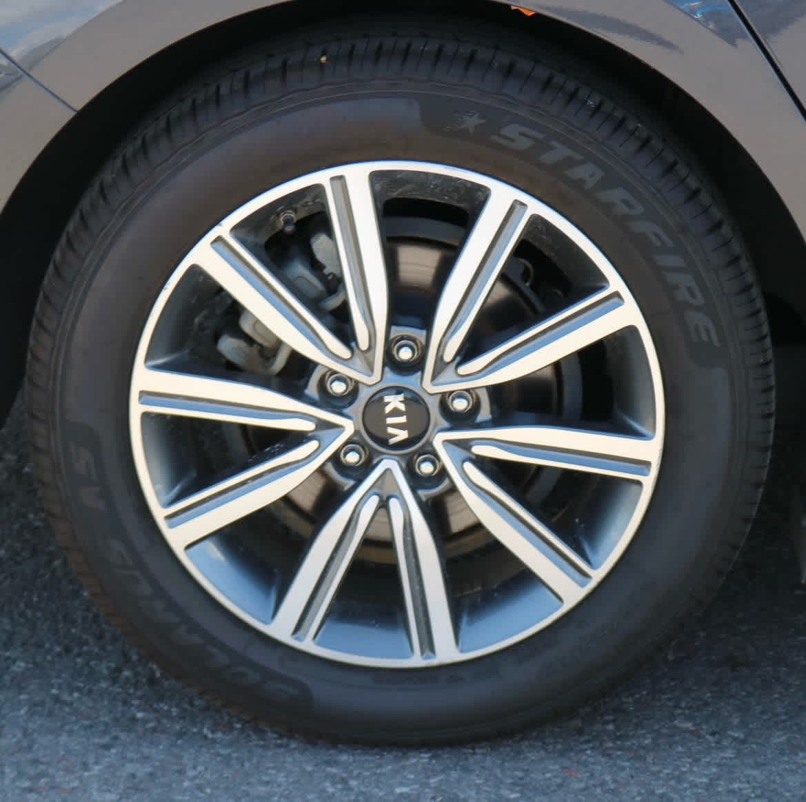 Thumbnail: 2019 Kia Optima - 10