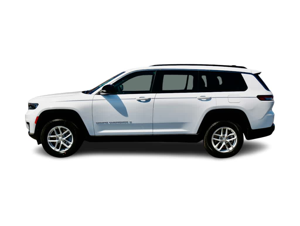 Thumbnail: 2026 Jeep Grand Cherokee - 3