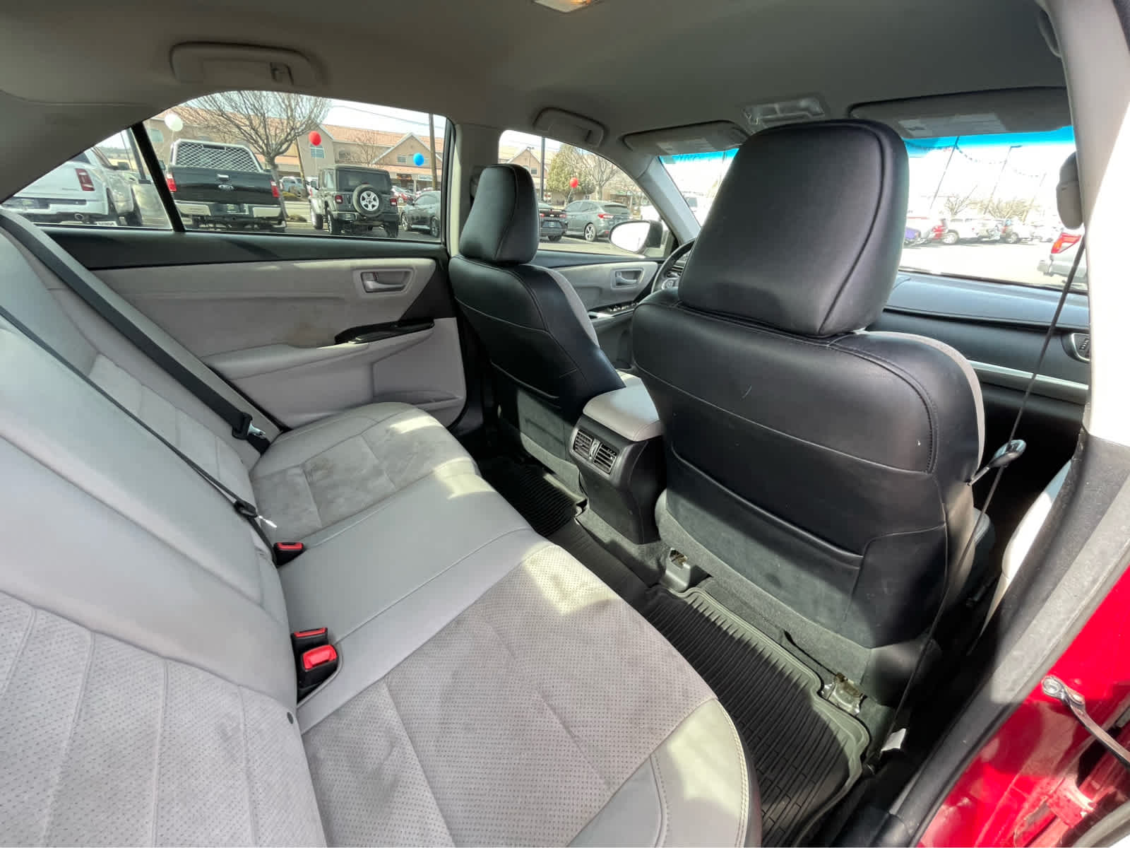 Thumbnail: 2017 Toyota Camry - 22