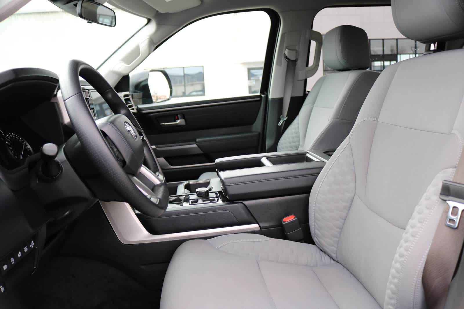 Thumbnail: 2023 Toyota Tundra - 28