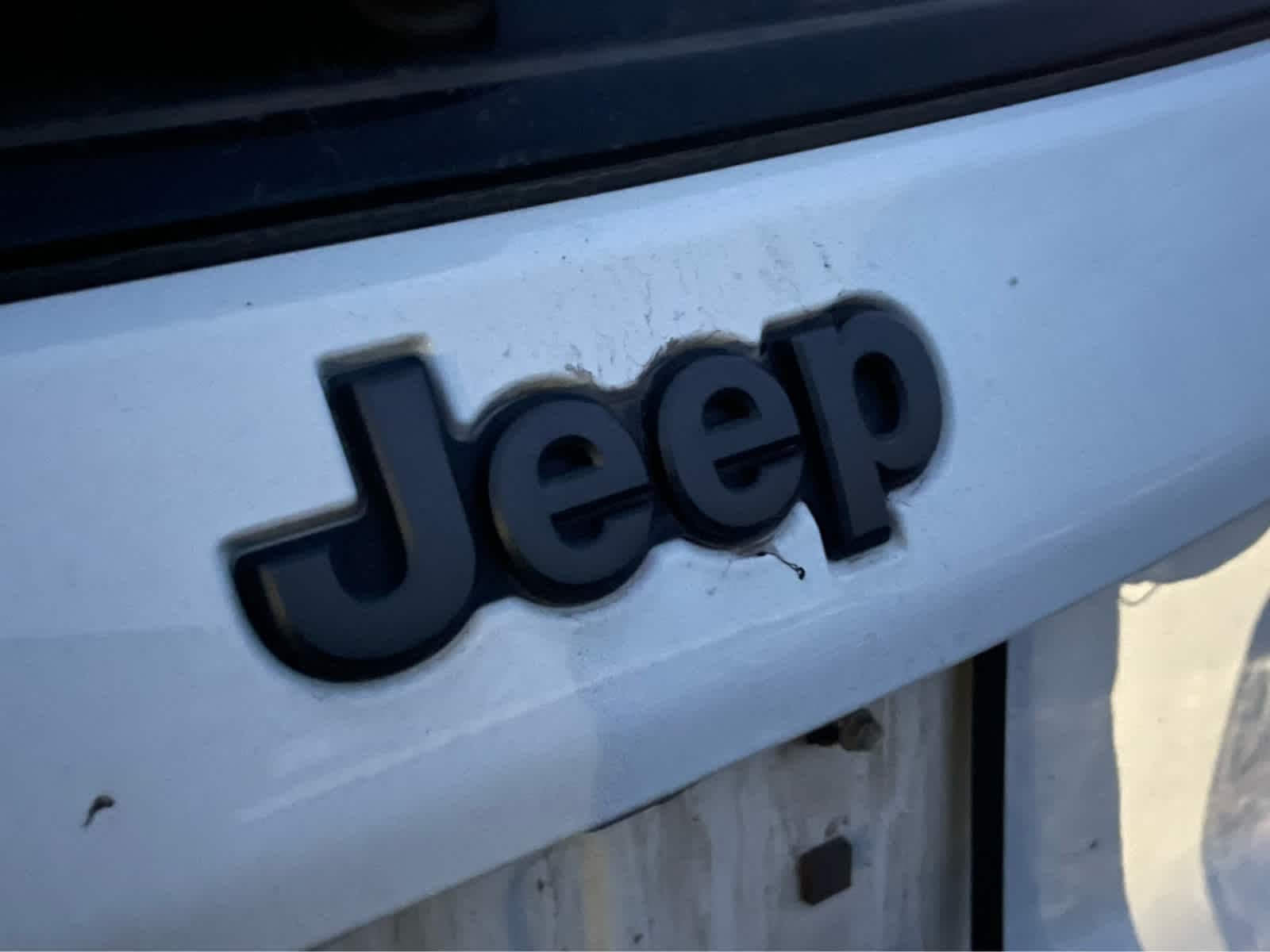 Thumbnail: 2022 Jeep Compass - 6