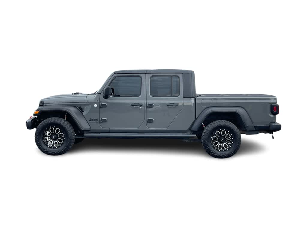 Thumbnail: 2021 Jeep Gladiator - 4