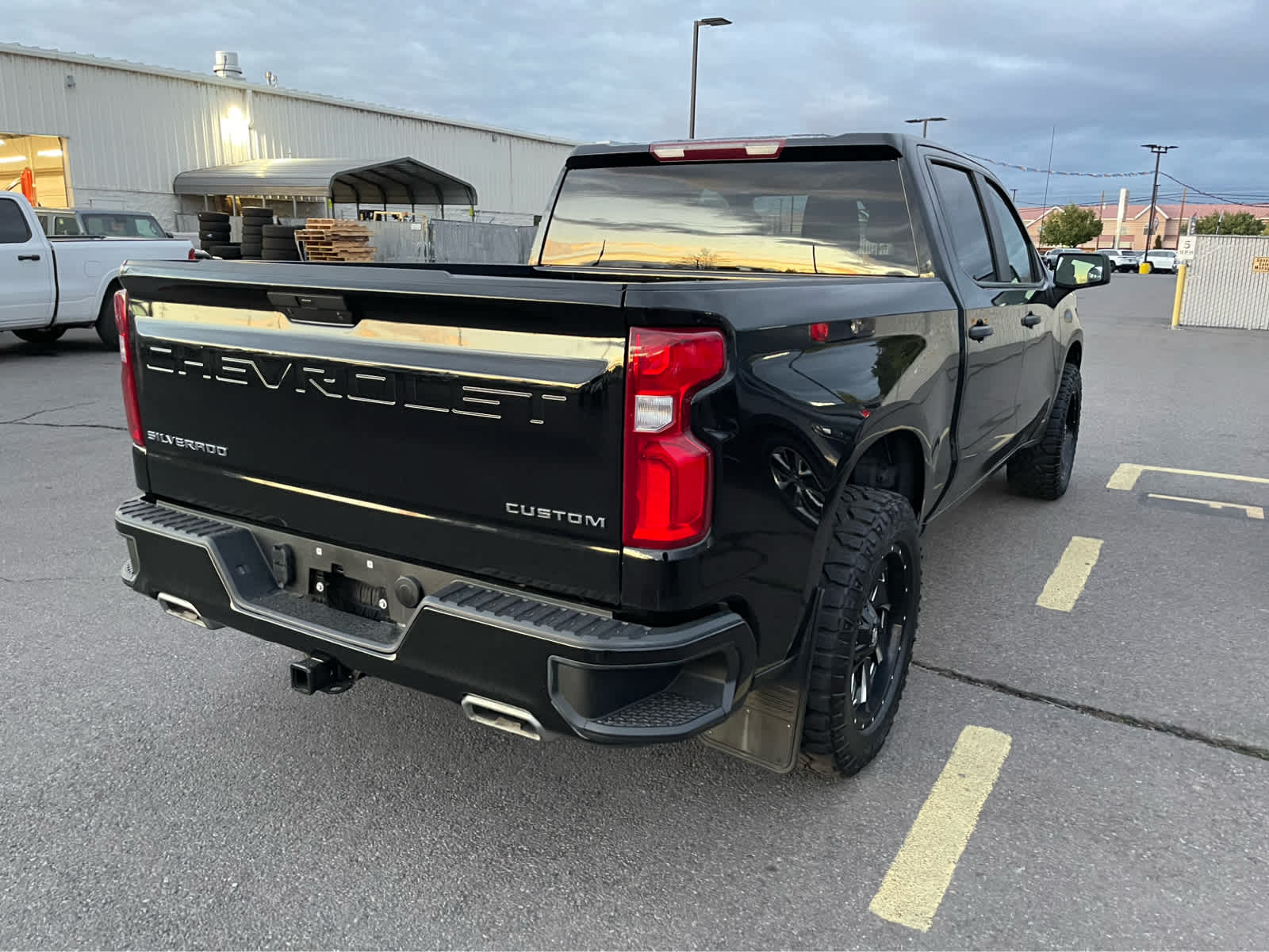 Thumbnail: 2021 Chevrolet Silverado 1500 - 4