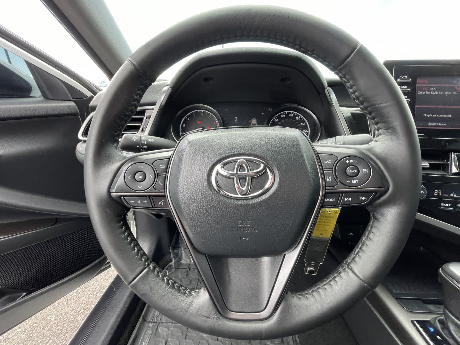 Thumbnail: 2023 Toyota Camry - 19