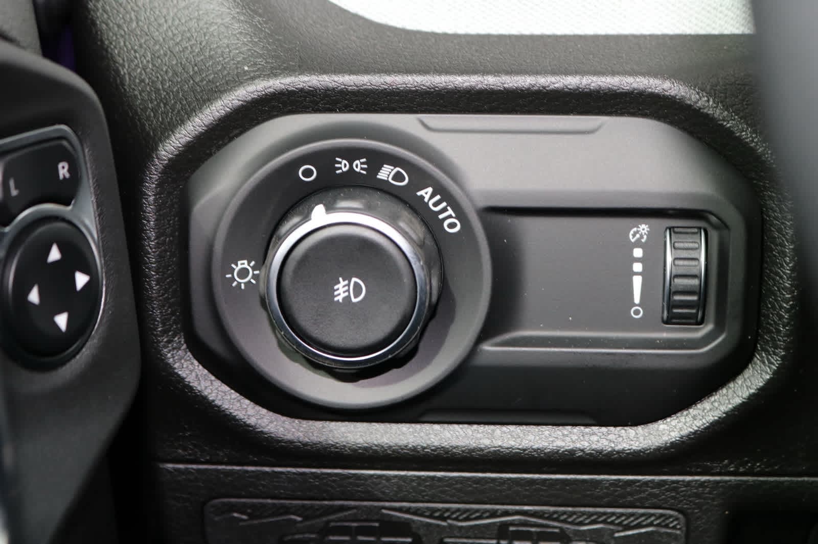 Thumbnail: 2026 Jeep Wrangler - 18