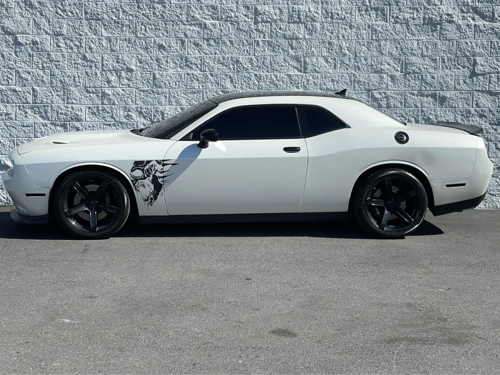 Thumbnail: 2015 Dodge Challenger - 4