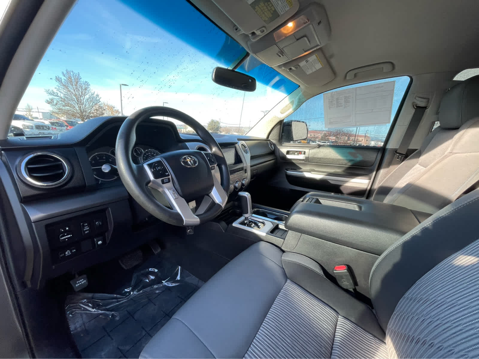 Thumbnail: 2016 Toyota Tundra - 2