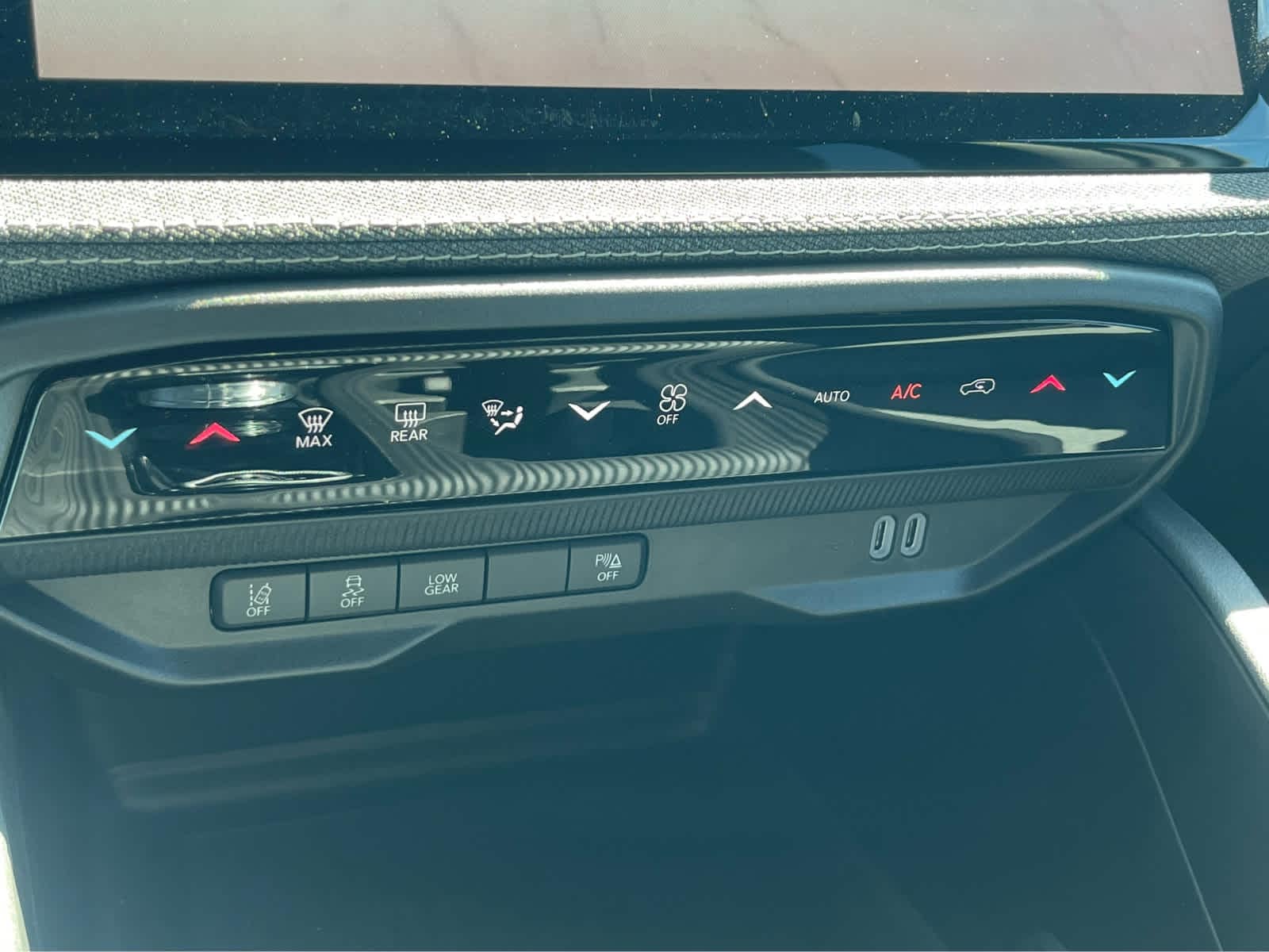 Thumbnail: 2026 Jeep Cherokee - 16