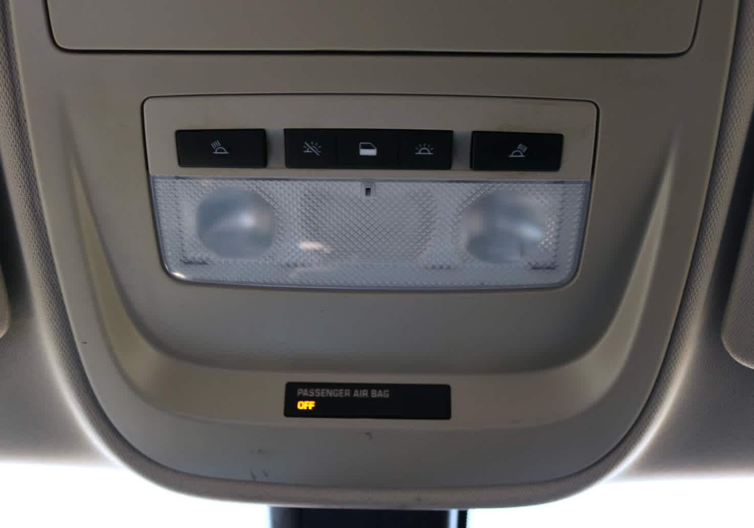 Thumbnail: 2019 Chevrolet Colorado - 21