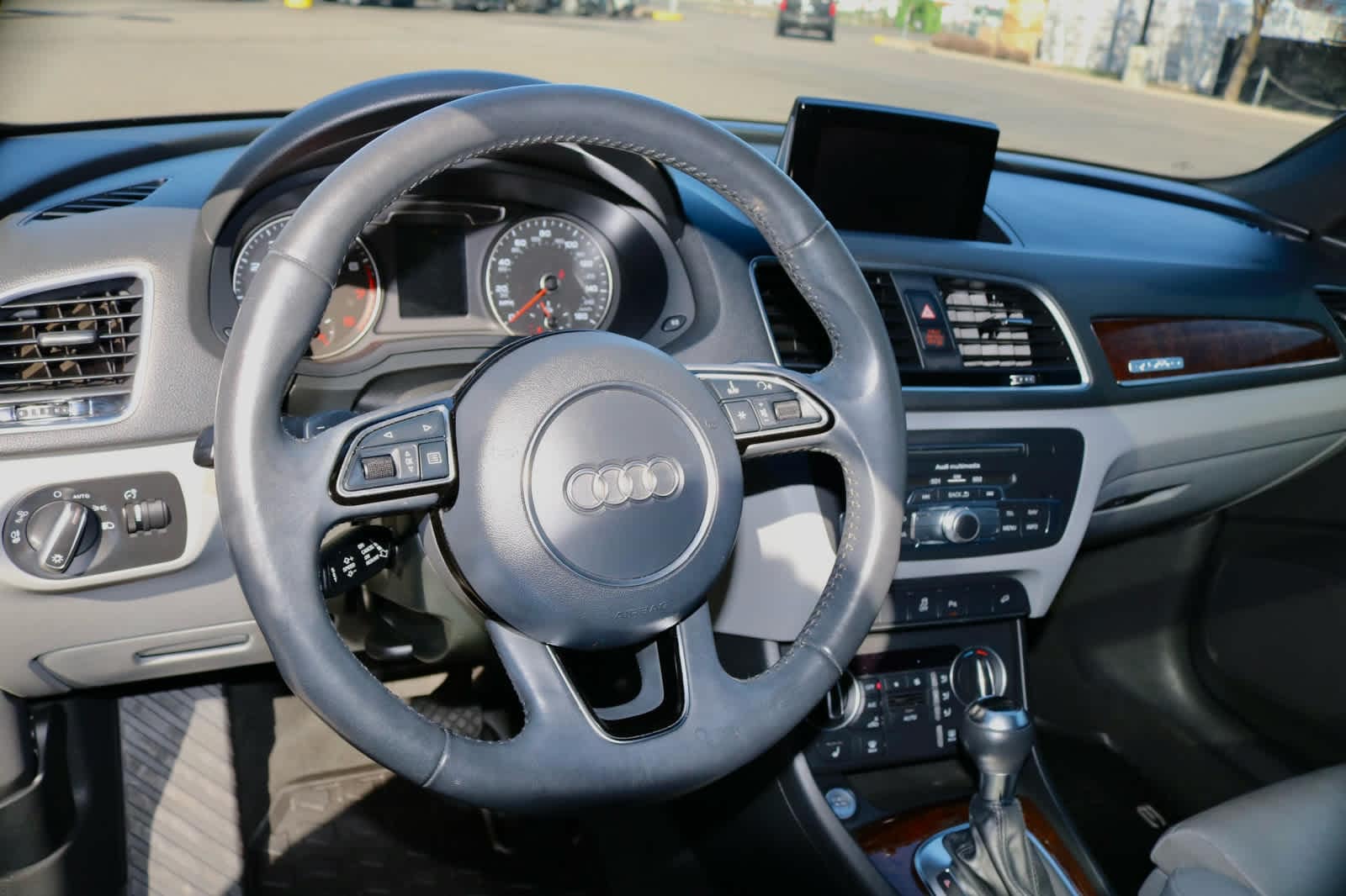 Thumbnail: 2018 Audi Q3 - 21