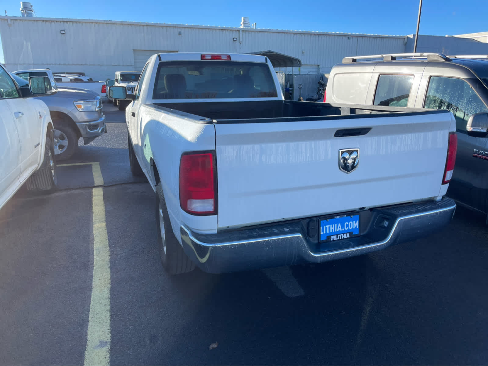 2022 Ram 1500 Classic SLT photo 4