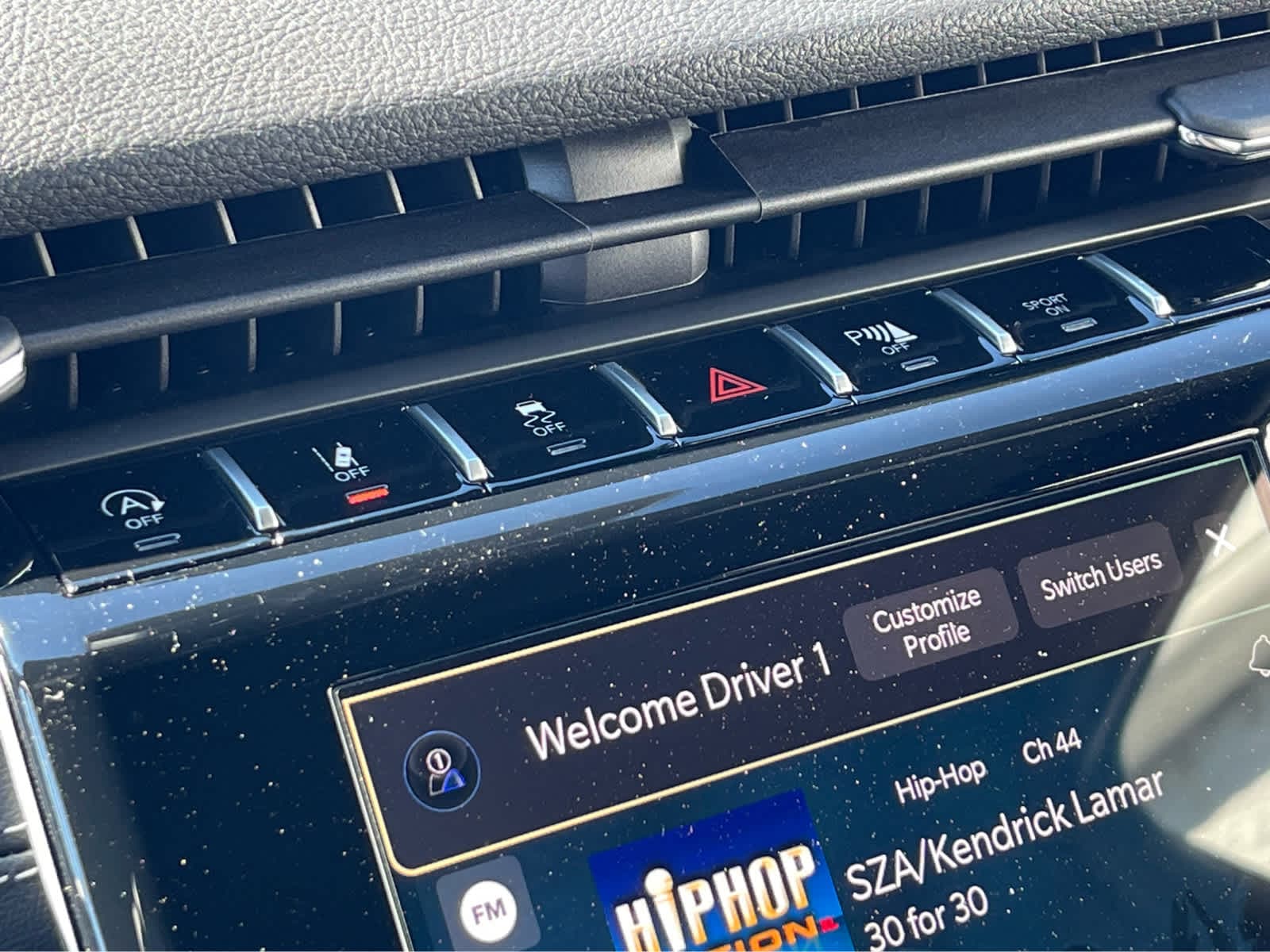 Thumbnail: 2025 Jeep Grand Cherokee - 10