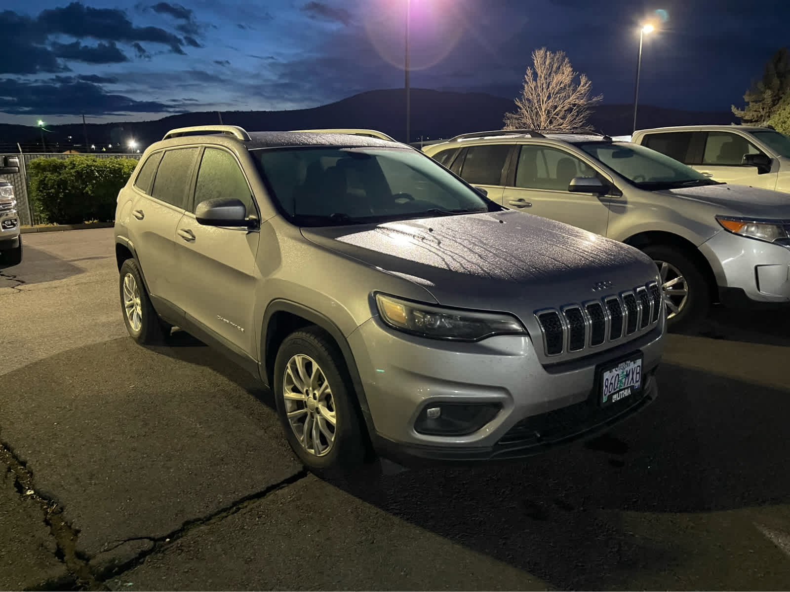 Thumbnail: 2019 Jeep Cherokee - 3