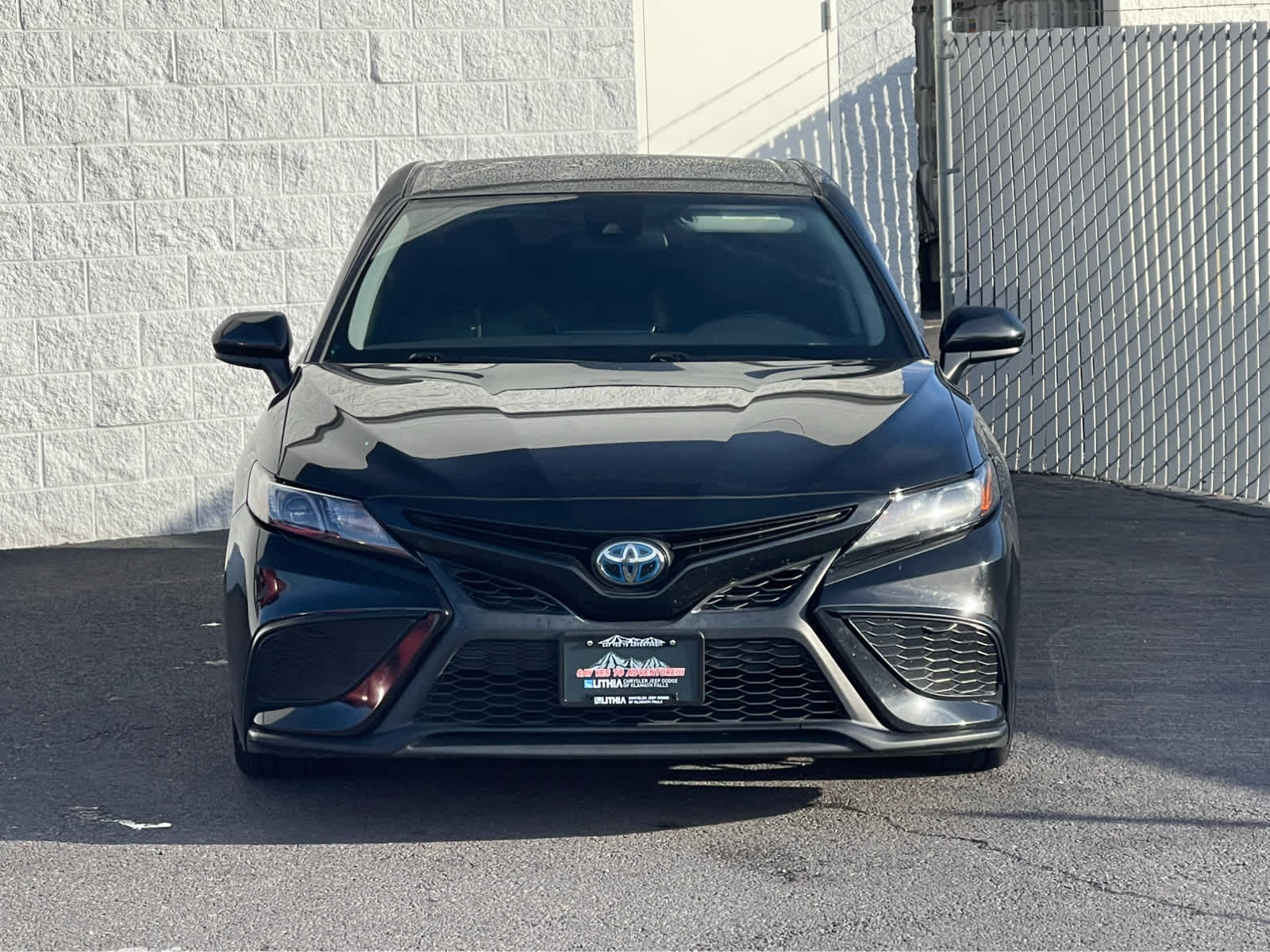 Thumbnail: 2021 Toyota Camry - 3