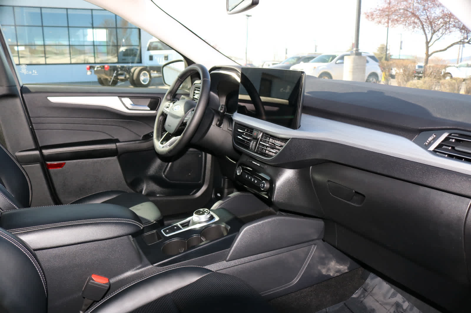 Thumbnail: 2025 Ford Escape - 21