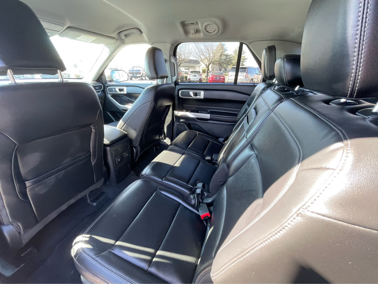 Thumbnail: 2023 Ford Explorer - 25