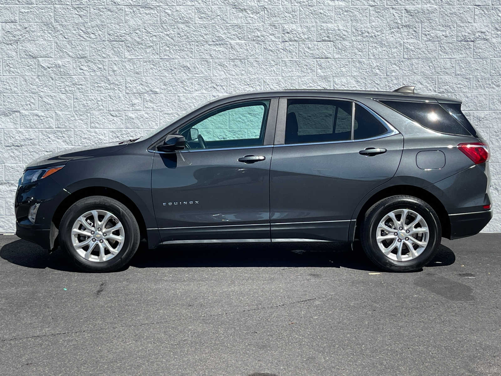 Used 2021 Chevrolet Equinox LT with VIN 2GNAXUEVXM6161231 for sale in Klamath Falls, OR