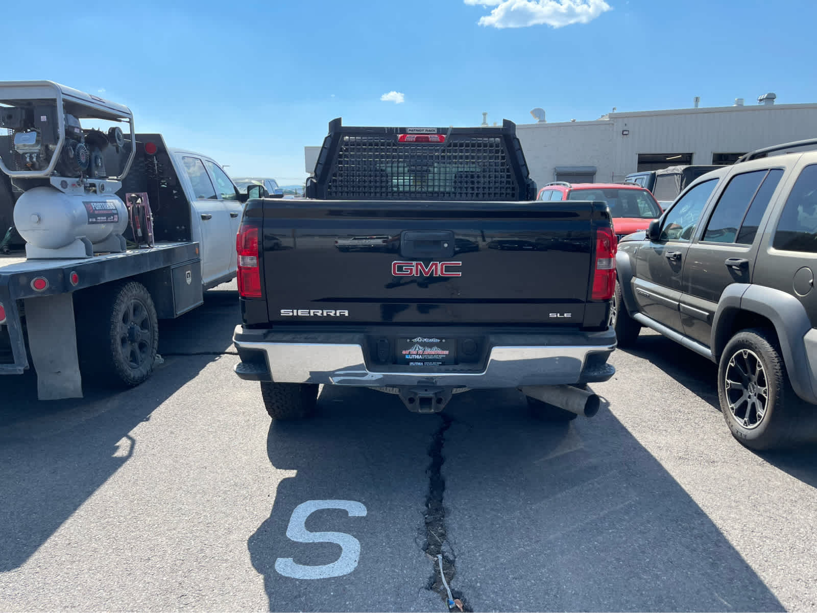 Thumbnail: 2015 GMC Sierra 2500 - 5