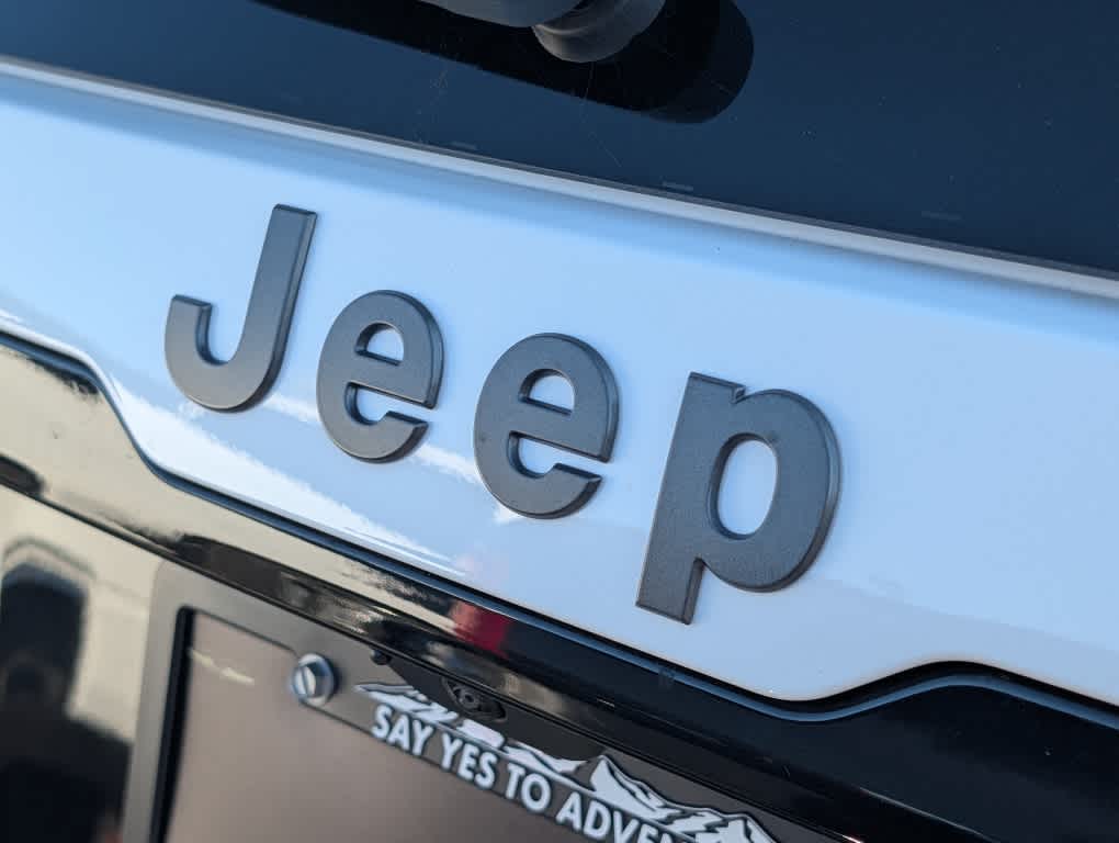 2026 Jeep Cherokee Limited - Photo 8
