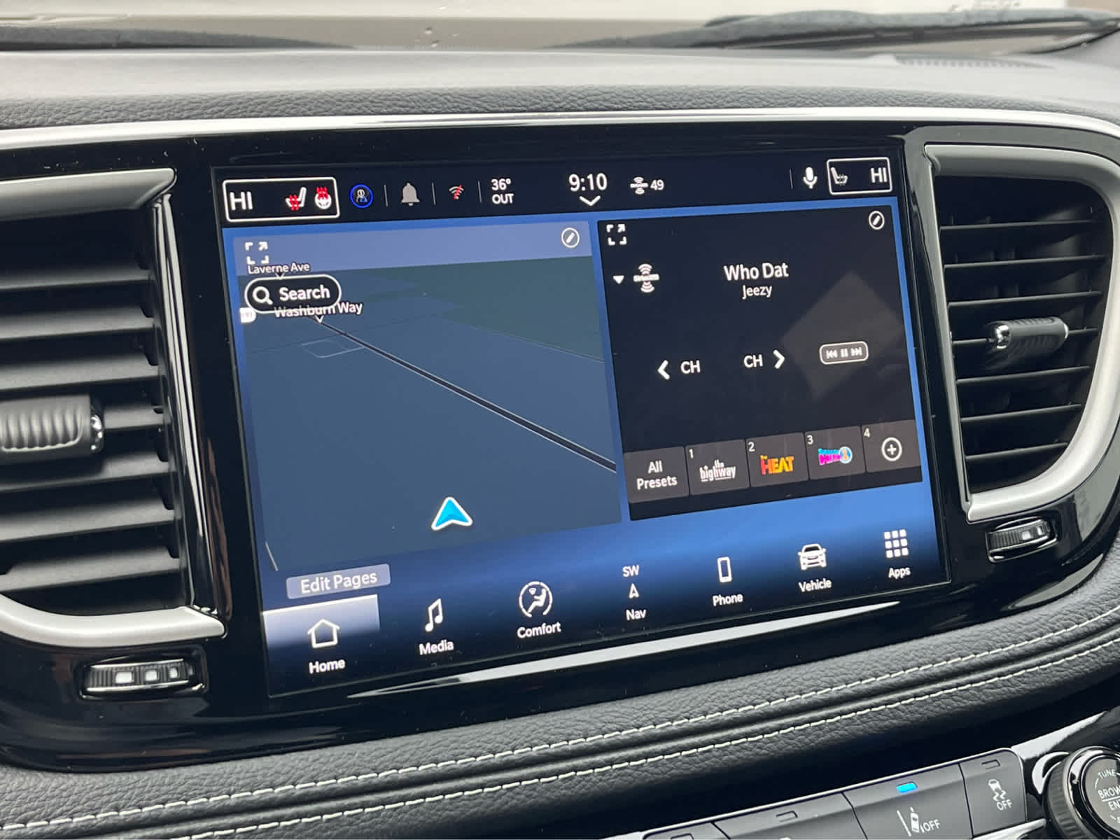 Thumbnail: 2026 Chrysler Pacifica - 13