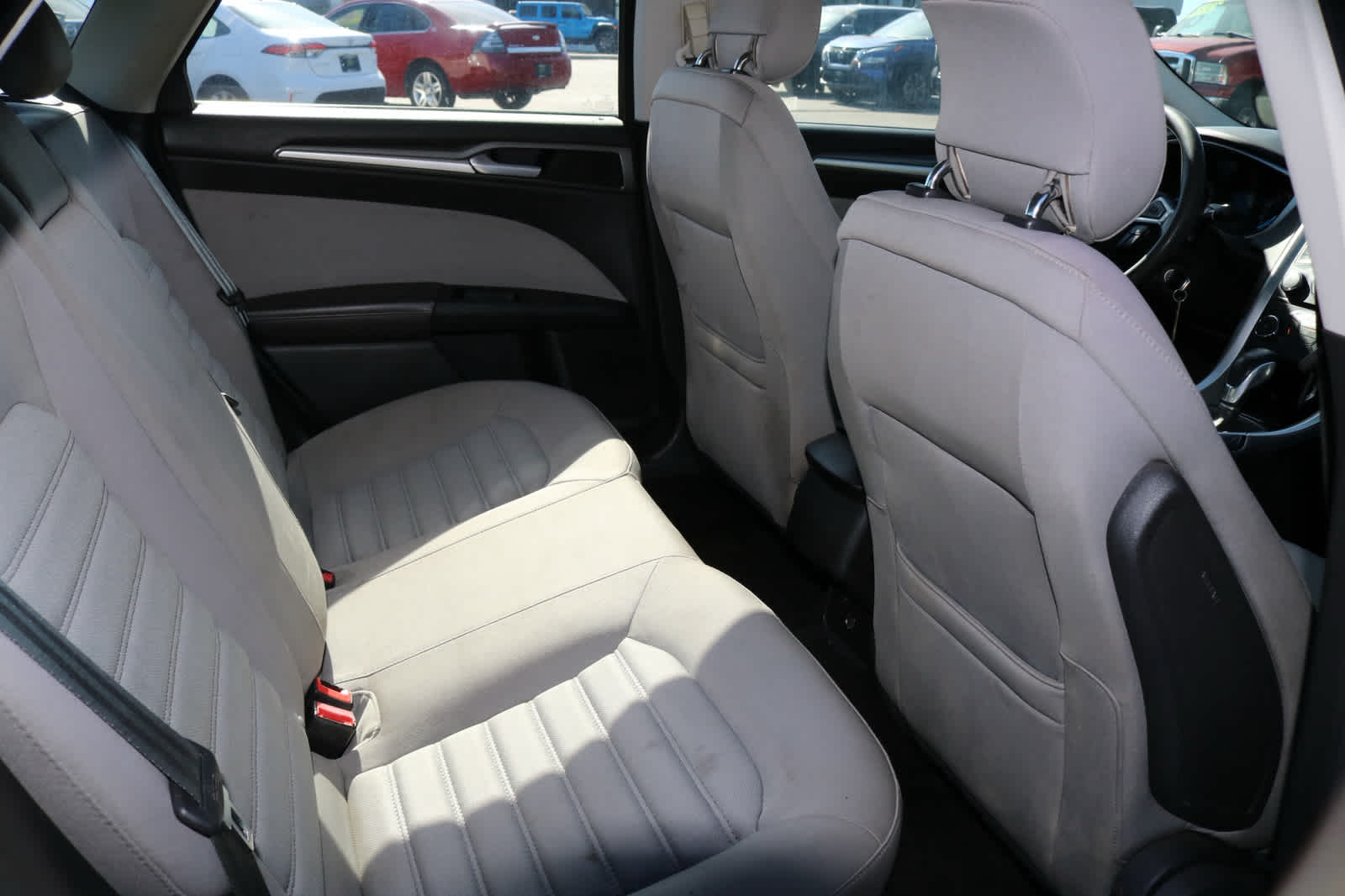 Thumbnail: 2013 Ford Fusion - 20