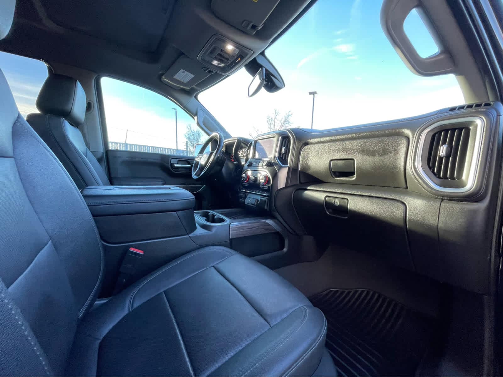 Thumbnail: 2022 Chevrolet Silverado 1500 - 27