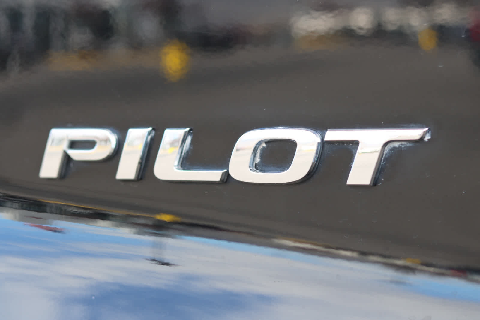 Thumbnail: 2019 Honda Pilot - 10