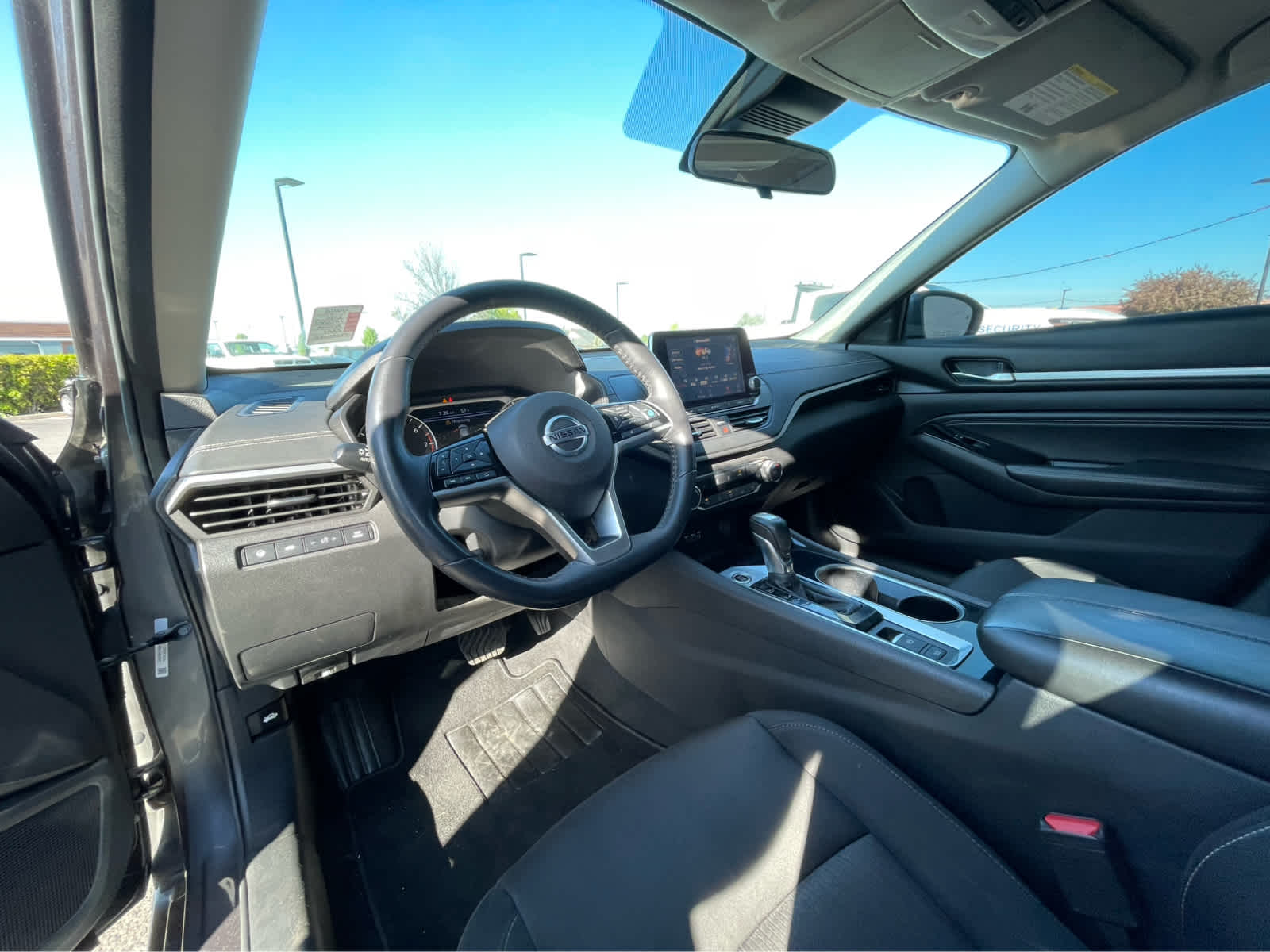 Used 2021 Nissan Altima SV with VIN 1N4BL4DV0MN344262 for sale in Klamath Falls, OR