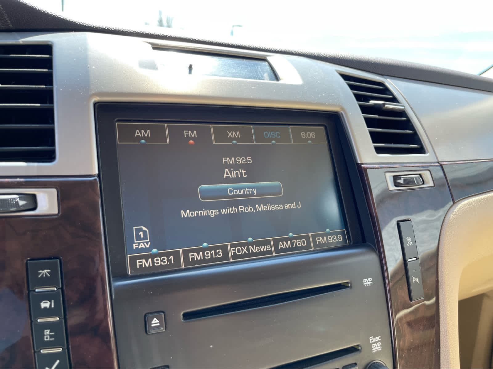 Thumbnail: 2008 Cadillac Escalade - 14