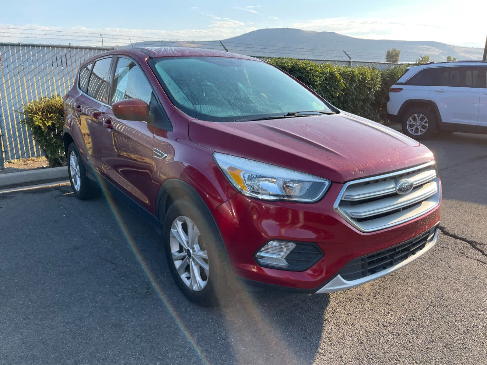 Thumbnail: 2019 Ford Escape - 3