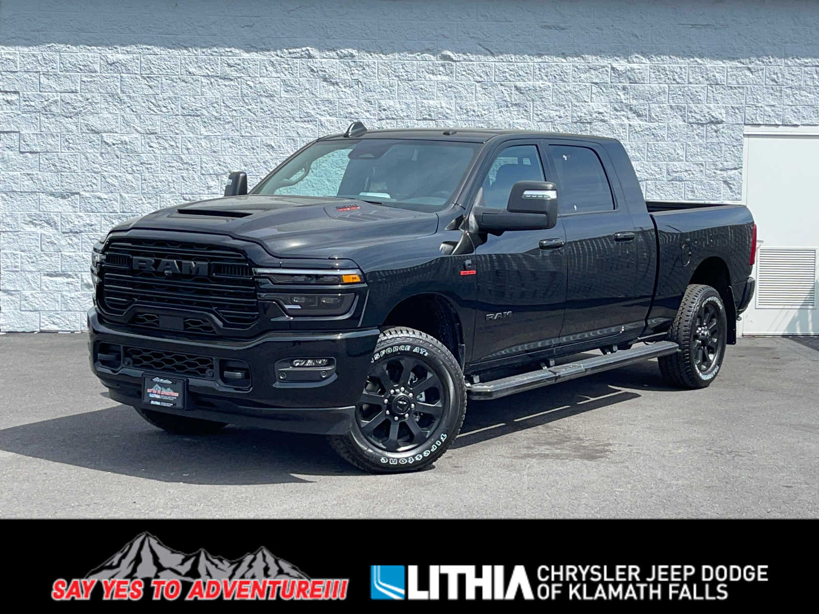 2025 Ram 2500 LARAMIE MEGA CAB 4X4 6'4 BOX
