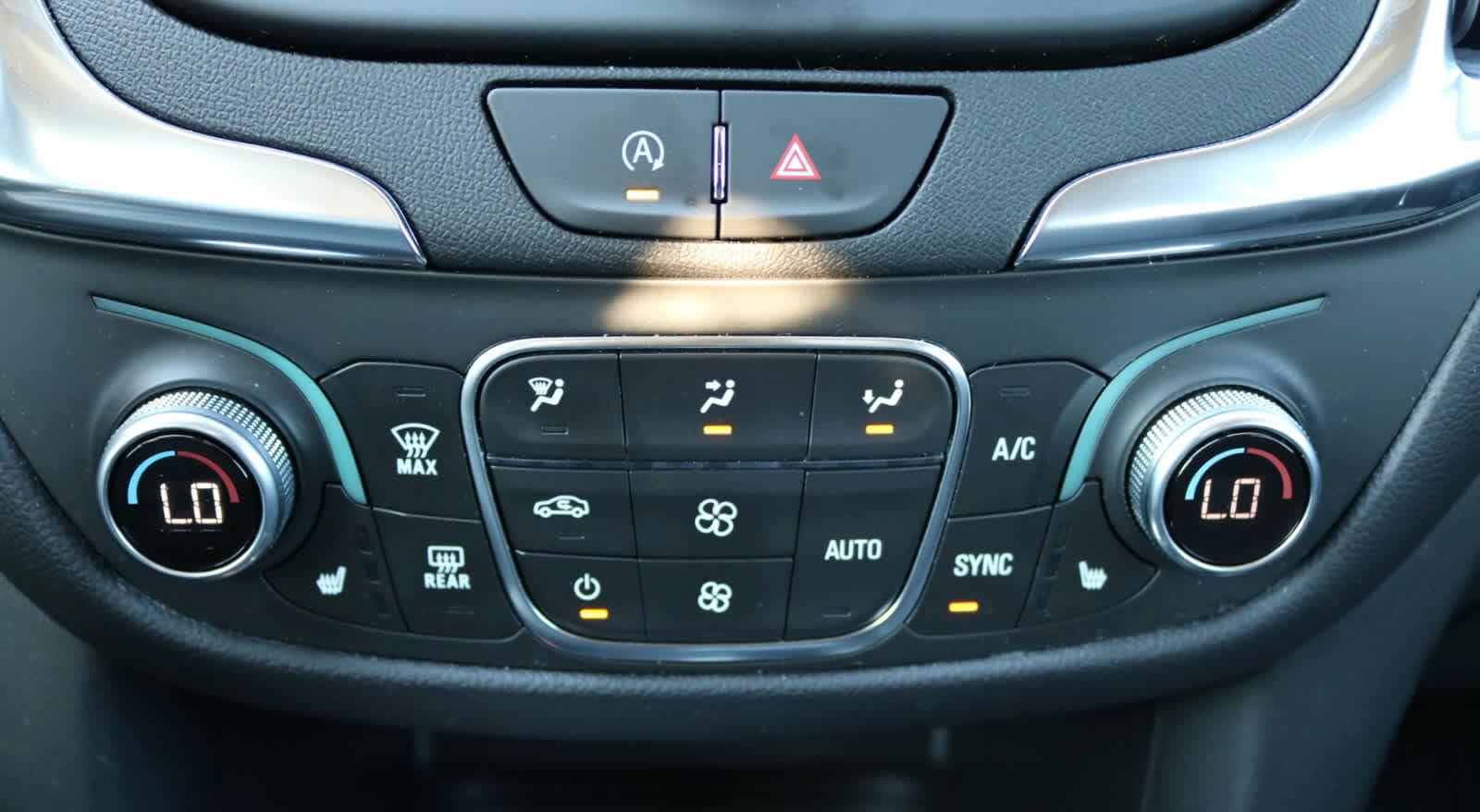 Thumbnail: 2024 Chevrolet Equinox - 17