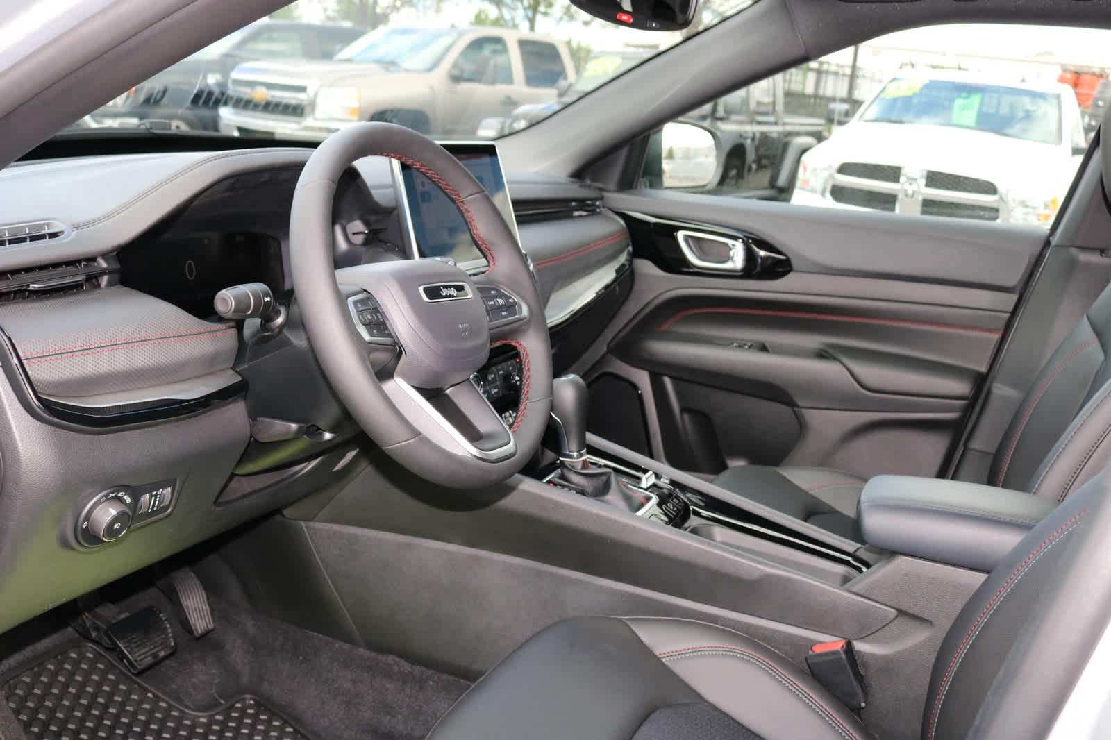 Thumbnail: 2026 Jeep Compass - 7