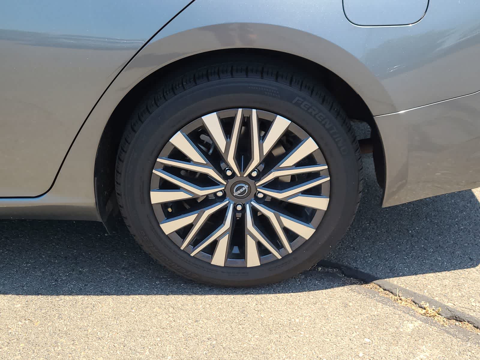 2023 Nissan Altima SV 16