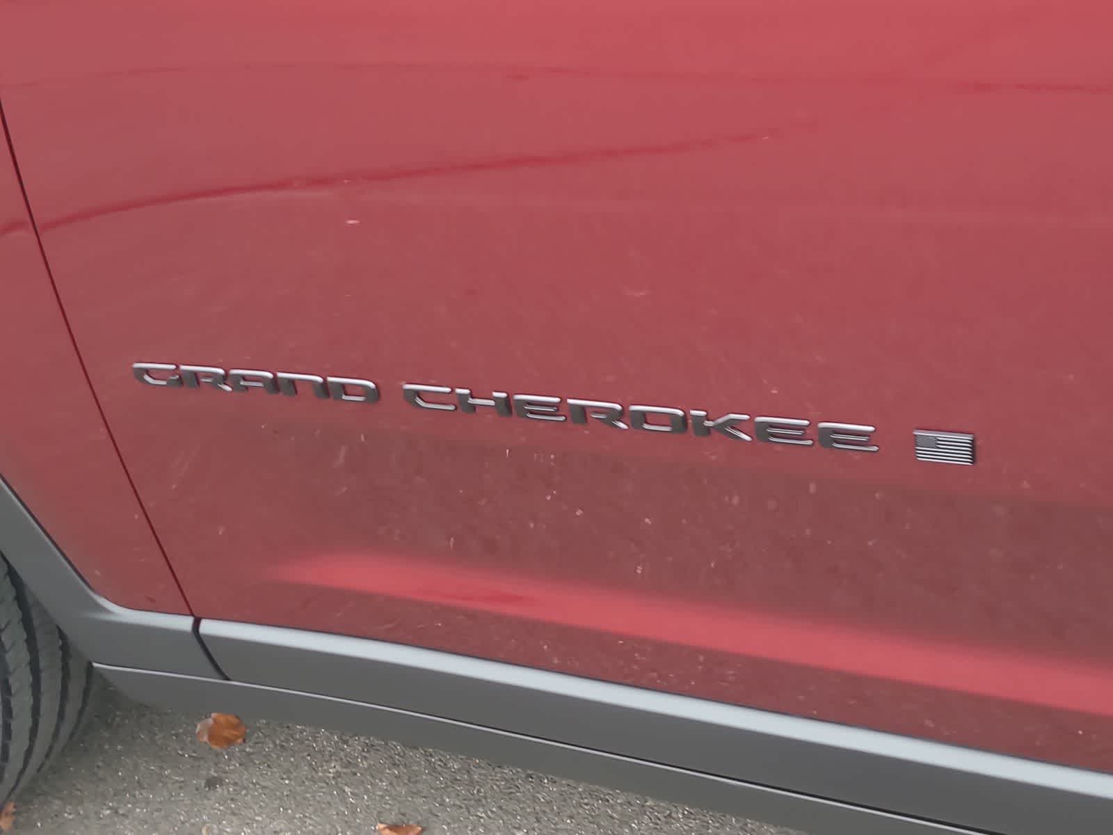 Thumbnail: 2025 Jeep Grand Cherokee - 15