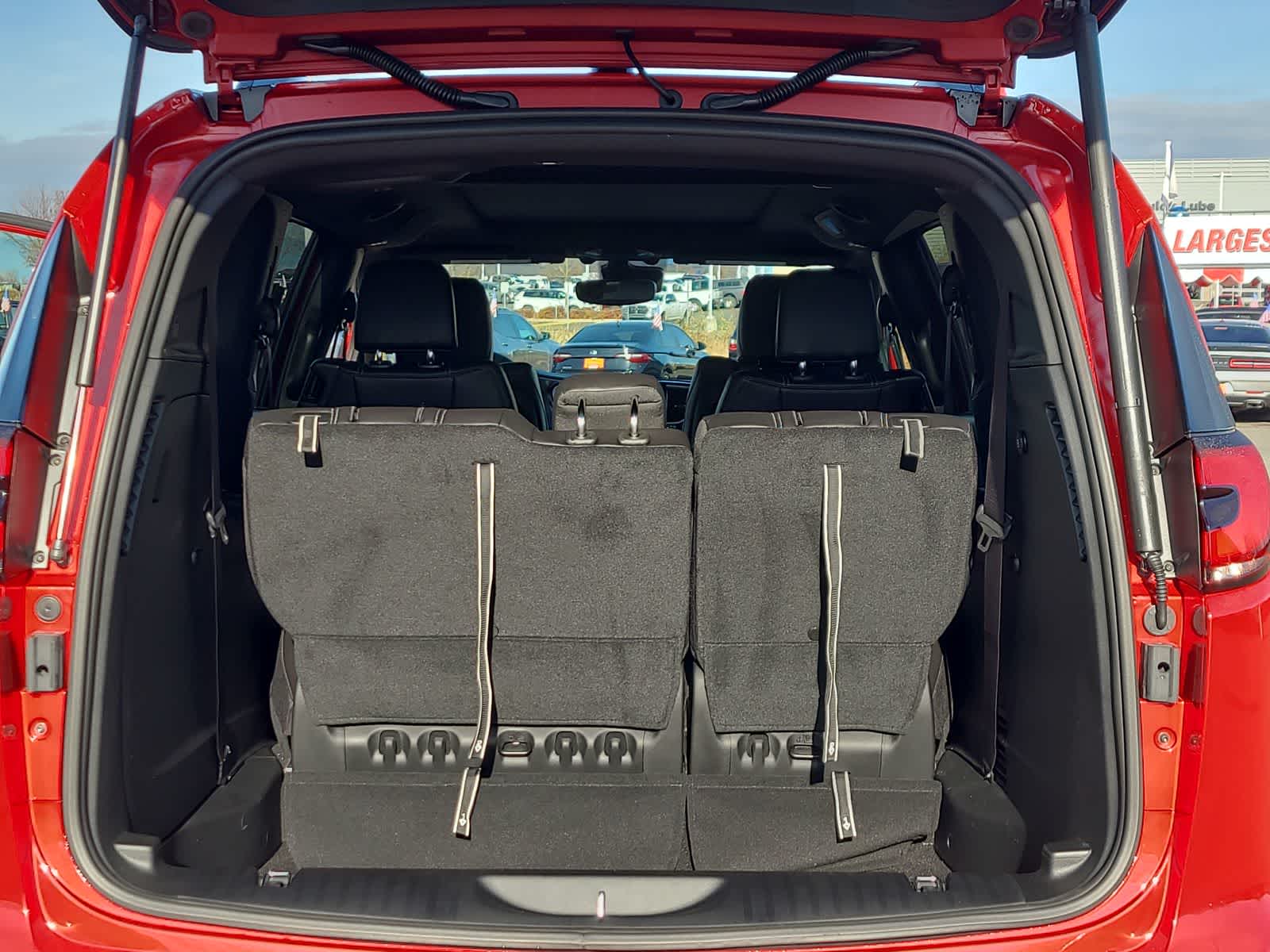 Thumbnail: 2026 Chrysler Pacifica - 27