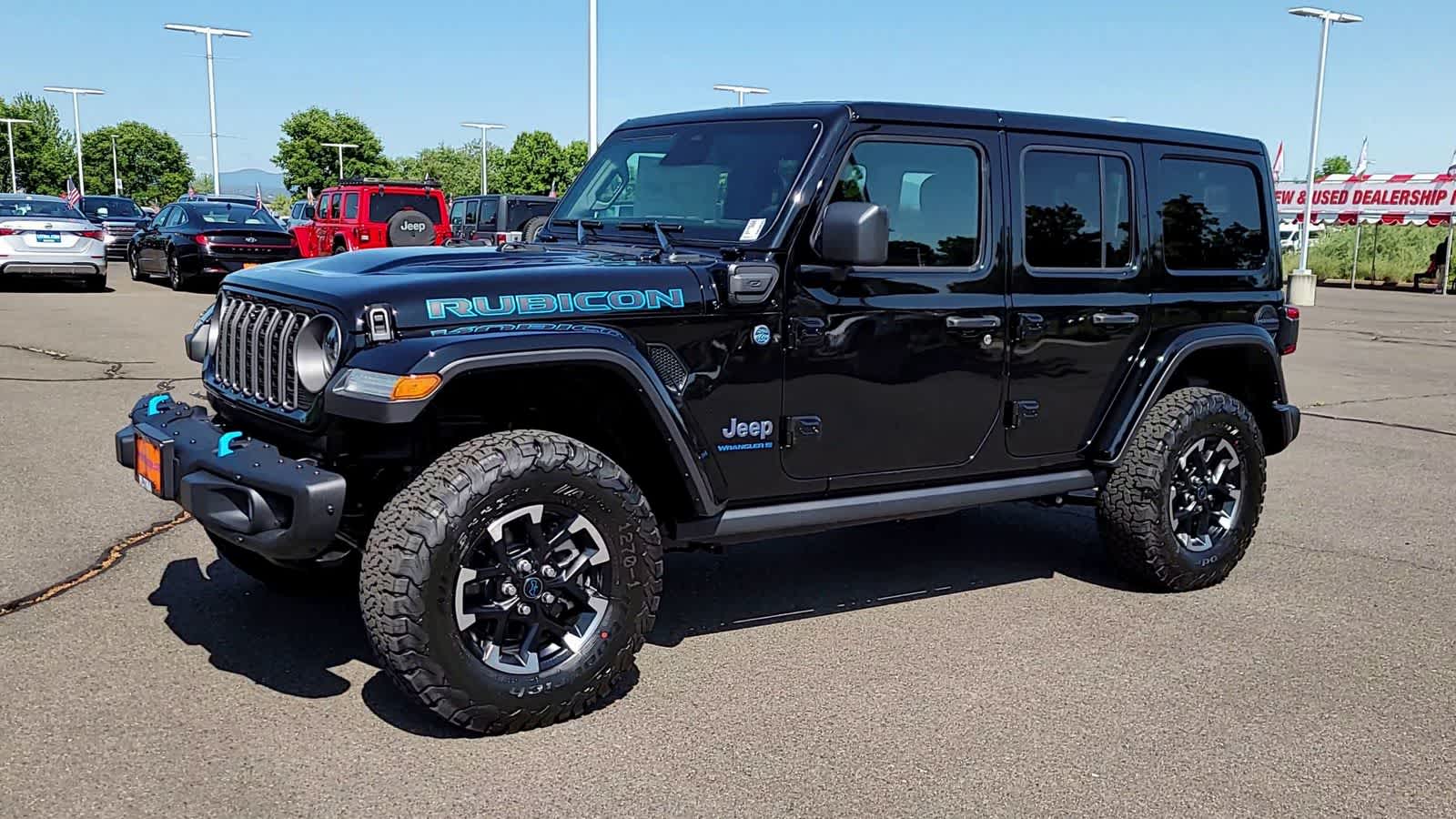 Thumbnail: 2025 Jeep Wrangler - 4