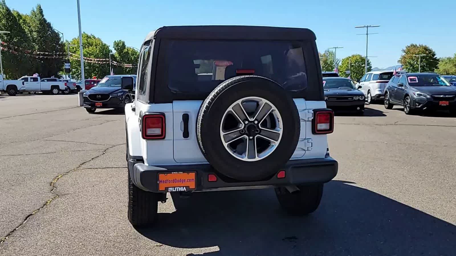 Thumbnail: 2023 Jeep Wrangler - 7